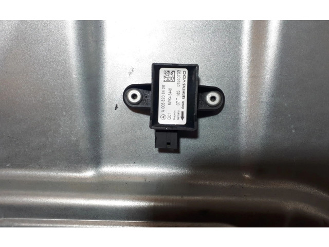 Электрический механизм для подъема окна без двигателя A1648203885    Mercedes-Benz R W251