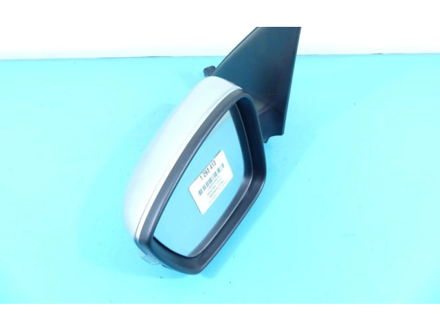 Зеркало электрическое Skoda Fabia Mk3 (NJ) 2015 - 2021 года