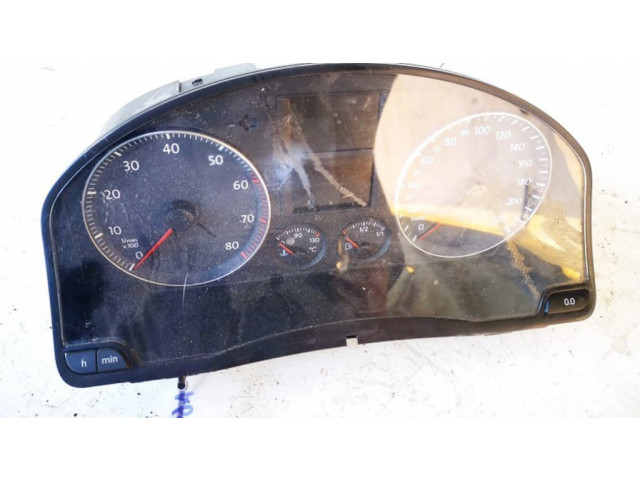 Přístrojová deska  Volkswagen Golf V 2004 1k0920851f, v0021000  