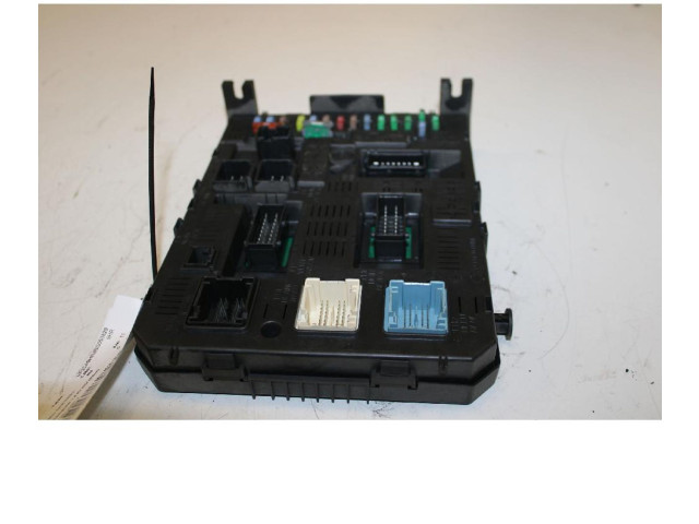 Блок управления 28116487-2   Peugeot 5008