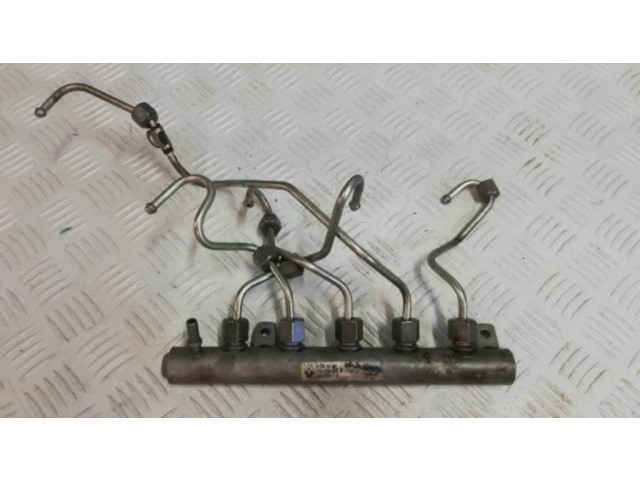 Магистральная трубка топлива