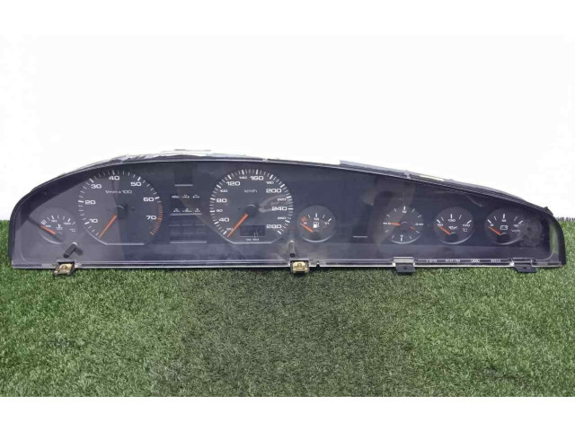 Панель приборов Audi A6 S6 C4 4A