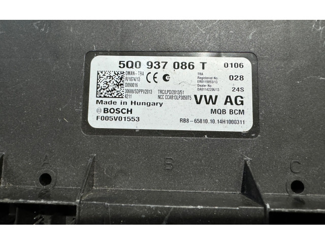 Блок комфорта 5Q0937086T, F005V01553 Skoda Octavia Mk3 (5E)