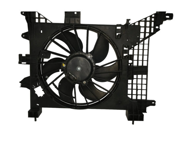 Вентилятор радиатора     214814567R    Dacia Duster 