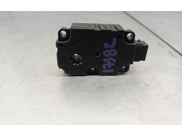 Píst CZ1139300857, DENSO Mercedes-Benz GLA W156 651930