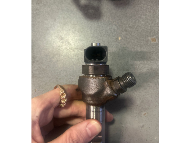 Vstřikovač 04L130277AC, 0445110469 Seat Alhambra (Mk2) CUV