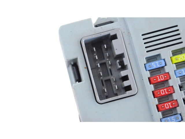 Блок предохранителей GW9314A073AB Jaguar XJ X351