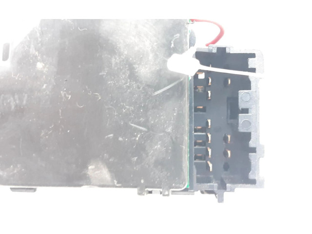 Переключатель дворников 30864253   Volvo S40, V40