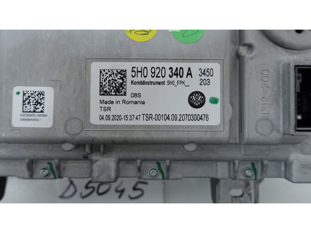 Панель приборов 5H0920340A Volkswagen Golf VIII