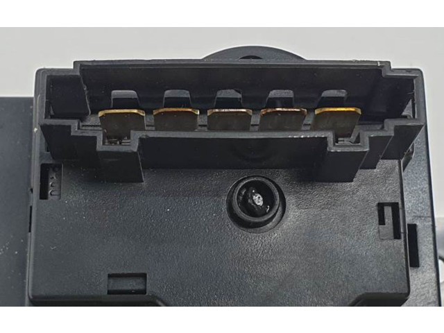 Блок управления климат-контролем 69790504, 3452781   KIA Carens I