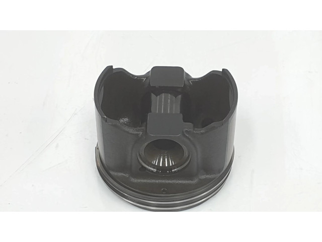 Píst A6540302900, PISTON654920 Mercedes-Benz C W204 pro naftový motor 2.0 654920