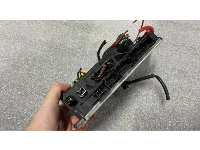 Pojistková skříňka A0315451632 Mercede-Benz S W220 2004