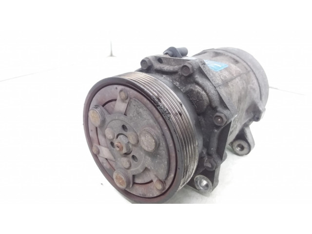 Компрессор (насос) кондиционера воздуха