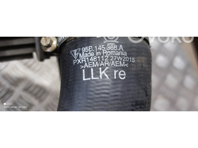 Интеркулер 95B145804B Porsche Macan