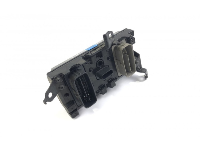 ESP (stabilumo sistemos) valdymo blokas