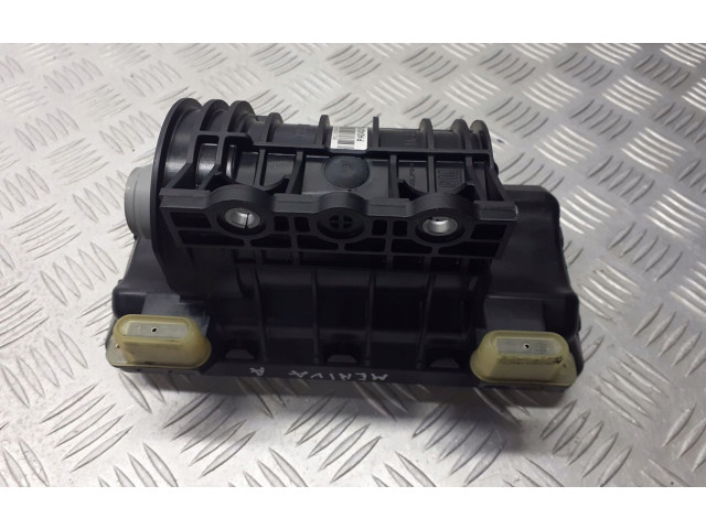 Подушка безопасности водителя 93335024   Opel Meriva A