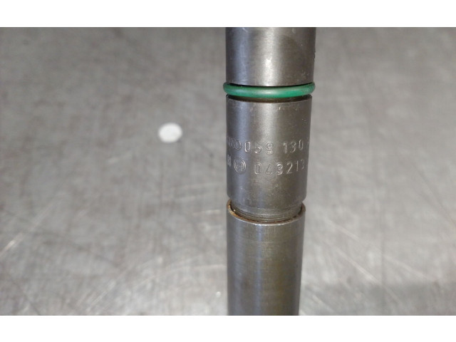 Форсунка 059130201E    Audi A6 S6 C5 4B  AFB 