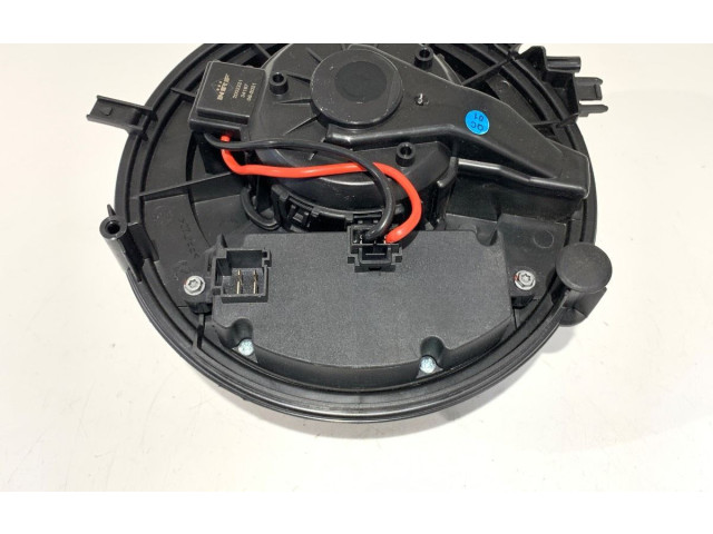 Вентилятор печки Volkswagen Golf VII