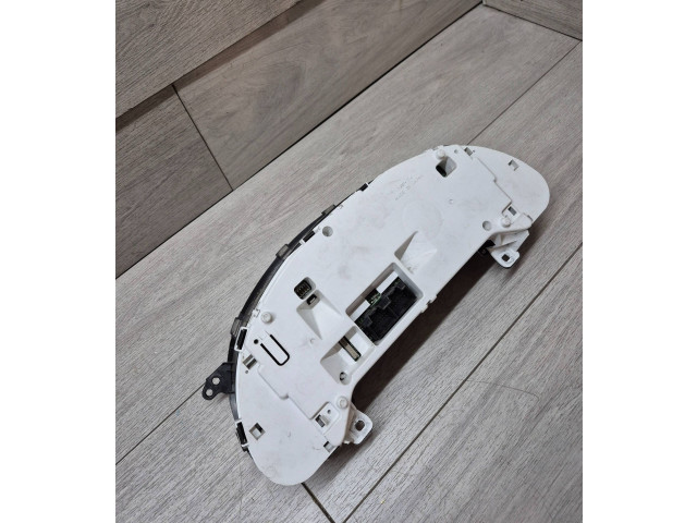 Přístrojová deska Chevrolet Corvette 2005 10385794