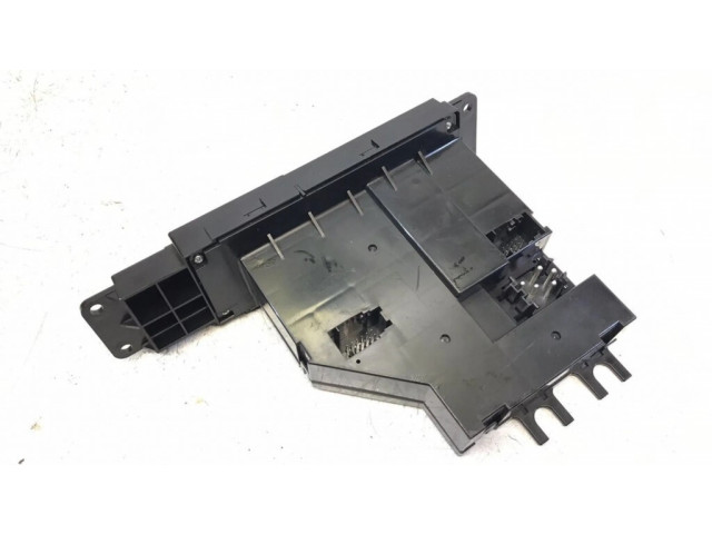 Включатель электрических окон