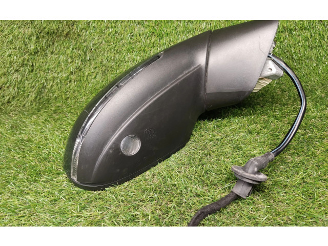 Zpětné zrcátko Volkswagen Touareg II 2013 7P6857508L, 7P6948102