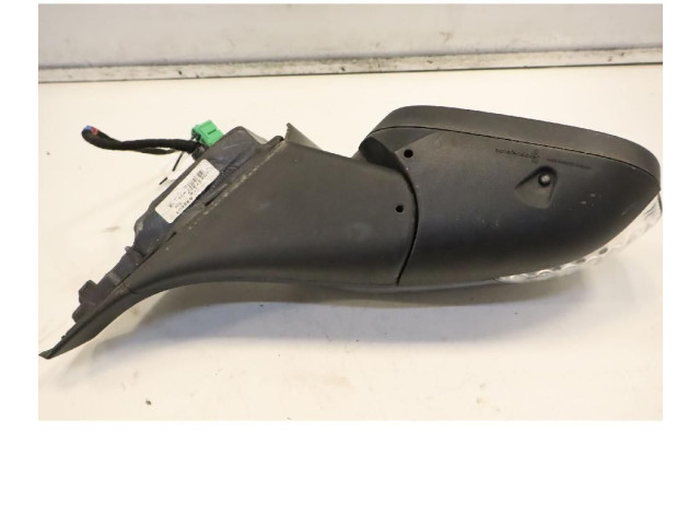 Зеркало электрическое Volvo C30 2007 - 2010 года