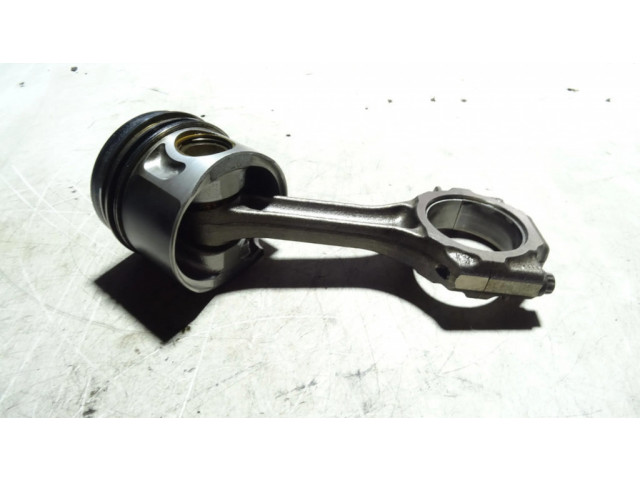 Píst 33FB, HAZ2701 Alfa Romeo 147 pro naftový motor 1.9