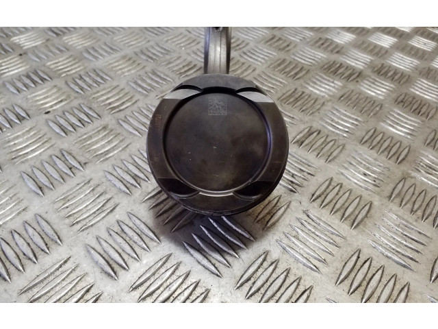 Поршень с шатуном 31460828 Volvo XC90