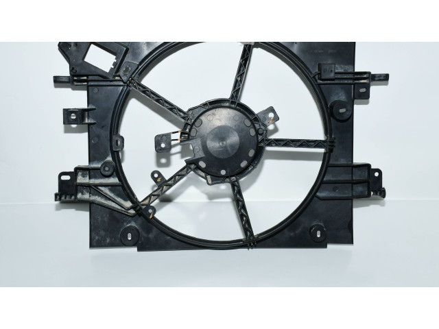 Вентилятор радиатора 214811626R Dacia Duster II