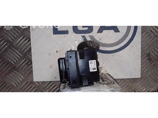 Ручка стеклоочистителей KS0466128 Mazda 3 III