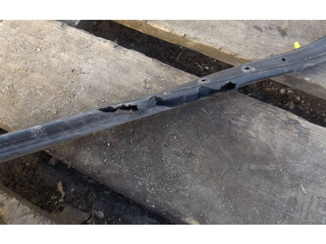 Передняя рамка дверного стекла Audi A4 S4 B6 8E 8H