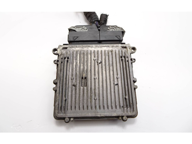 Řídící jednotka 0281013530, P05187070AJ Chrysler Grand Voyager V 2008