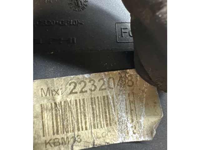 Блок предохранителей 2232048, K067R Volvo S60