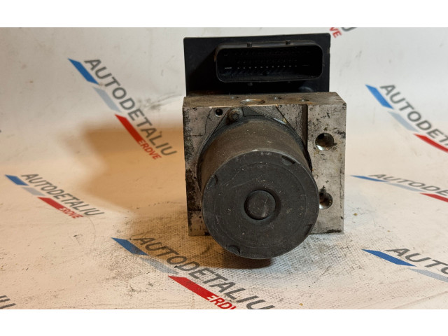 Блок АБС 6768829, 6768831 BMW X3 E83 2003 - 2010 года