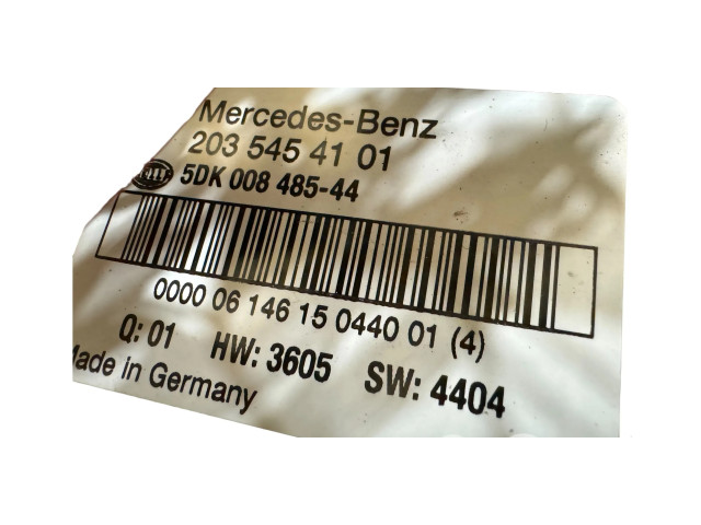 Pojistková skříňka 2035454101, 5DK00848544 Mercedes-Benz C W203 2006