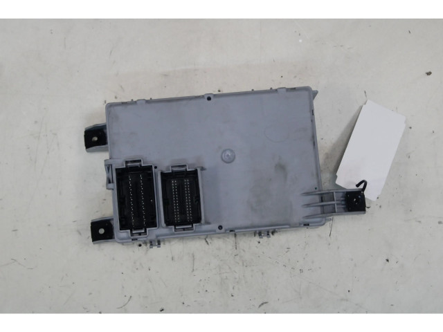   Pojistková skříňka    Fiat Qubo 2007