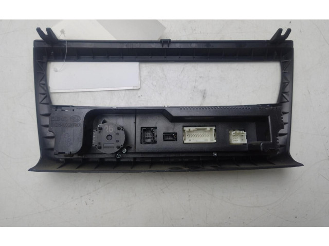 Блок управления климат-контролем 64113443981   BMW X3 E83