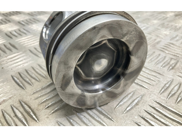 Поршень CLHA 79L121, CLHA Skoda Octavia Mk3 (5E)