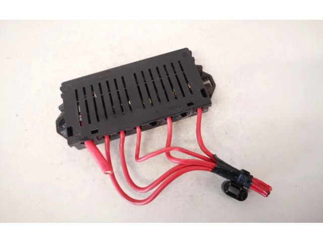 Блок предохранителей 9162323, 9162323 Volvo V70