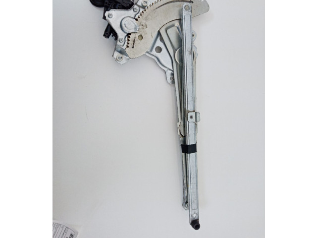 Форсунка 8346063J01, 2621003381 Suzuki Swift