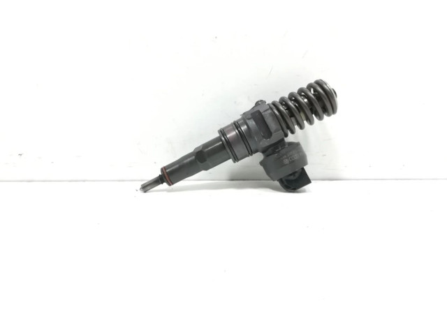 Форсунка 038130073AG Skoda Octavia Mk2 (1Z)