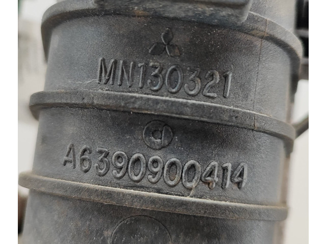 Интеркулер MN130321, A6390900414 Mitsubishi Colt