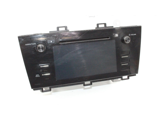 Радио/ проигрыватель CD/DVD / навигация