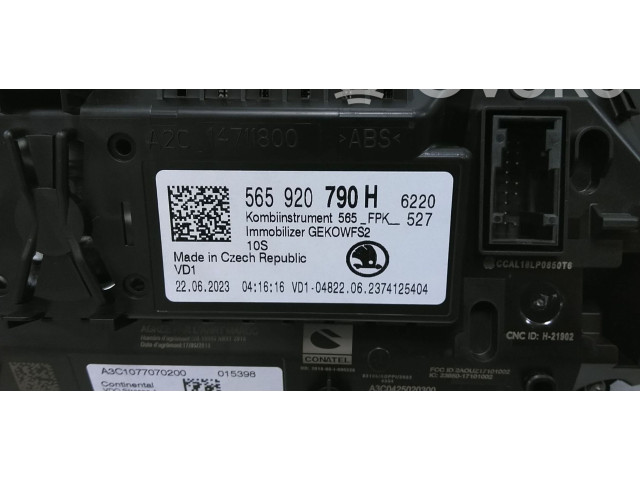 Панель приборов 565920790H   Skoda Karoq       