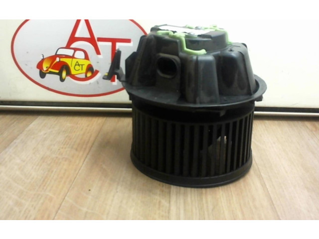 Вентилятор печки    272106020R, 272106020R   Dacia Sandero