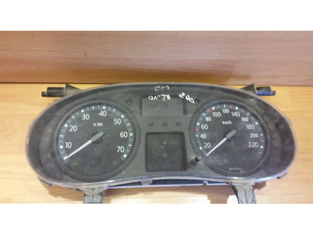 Přístrojová deska Renault Clio II 2007 P8200276525A, 216724872