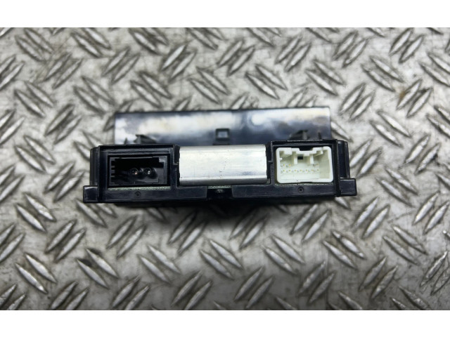 Дисплей 31268055 Volvo V50