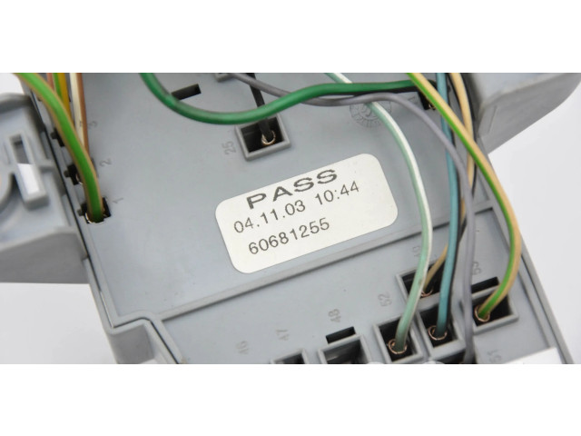 Блок предохранителей 60681255 Alfa Romeo 166