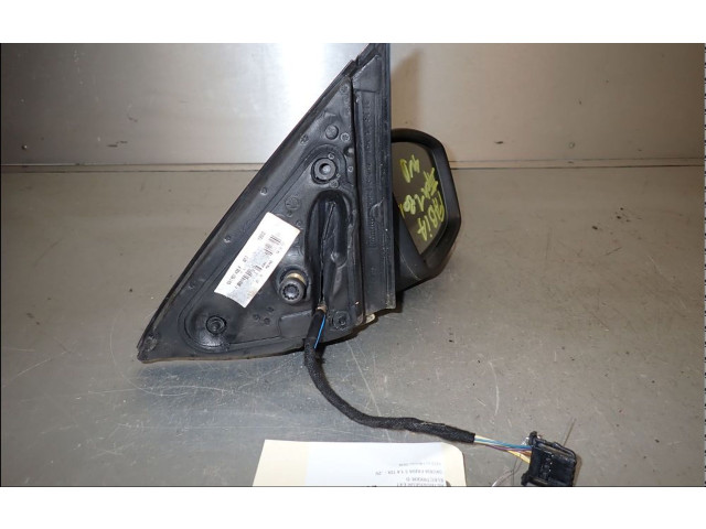Зеркало электрическое        Skoda Fabia Mk3 (NJ)  2015 - 2021 года   