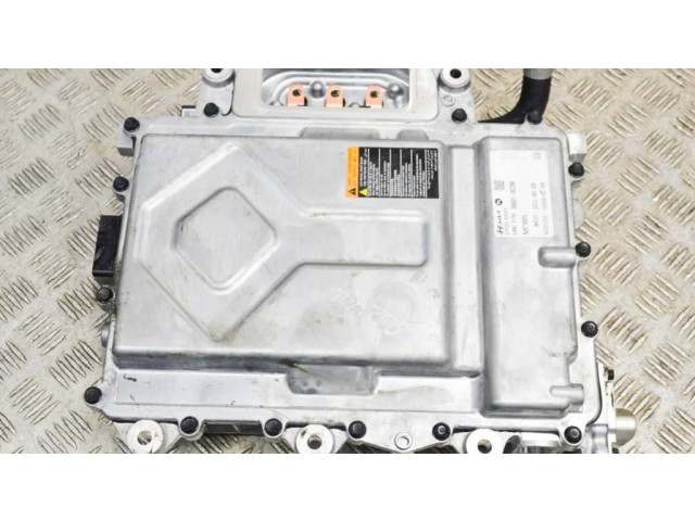 Преобразователь напряжения